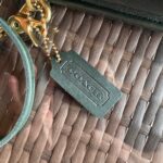 Vintage Coach Bottle Green Station Bag 5130🌲🍀 - Image 17