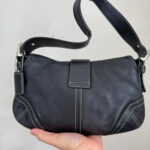 Authentic vintage Coach Soho shoulder bag black medium - Image 9