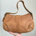 Authentic Vintage Coach Soho shoulder bag 9248 in tan - Image 6