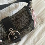 Coach Signature Soho Flap Shoulder Bag (Early 2000s) ✨🎀🌷👛🩰🍓 - Image 4