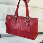 Vintage Coach tote and makeup bag - Image 3