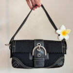 Authentic Coach Soho Baguette shoulder bag - Image 3