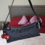 Vintage Y2K Black Signature Cs East West Shoulder Bag Baguette✨🔥 - Image 2