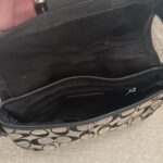 🩷🍒Vintage soho coach purse in light gray and black🩷🍒 - Image 6