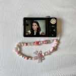 Used Vintage Samsung PL100 12.2MP Black Dual Screen Digital Camera - Image 3