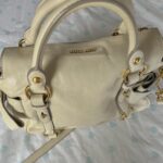 Authentic Cream Miu Miu Vitello Lux Bow Bag With Gold Hardware🤍🗻 - Image 9