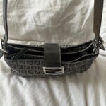 🍇💜Preowned NAVY FENDI BAGUETTE🍇💜 - Image 7