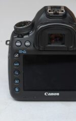 Canon EOS 5D Mark III 22.3 MP Digital SLR Camera - Image 19