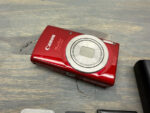 Canon Powershot ELPH 180 20MP Digital Camera 8X Zoom Red With Accessories - Image 3