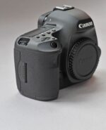 Canon EOS 5DsR 50.6MP Digital SLR Camera Body - Image 20