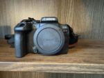 Canon EOS R10 Mirrorless Camera with RF-S 18-45 f/4.5-6.3 IS STM Lens - Black - Image 11