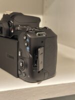 Canon EOS Rebel SL3 250D DSLR Camera (Body) Black - Image 39