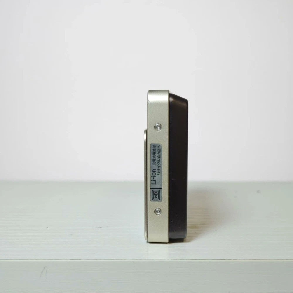 📀 LUXE GOLD Sony Cyber-shot DSC-T700 // English Menu ✨ 4GB Internal Memory - Image 5